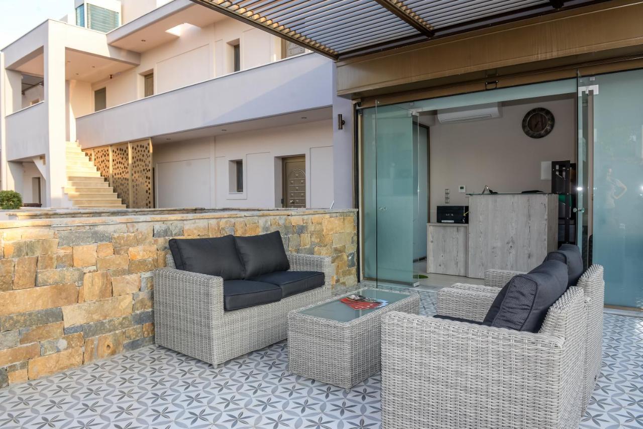 Royalty Suites Loft Nikiti  Exterior photo