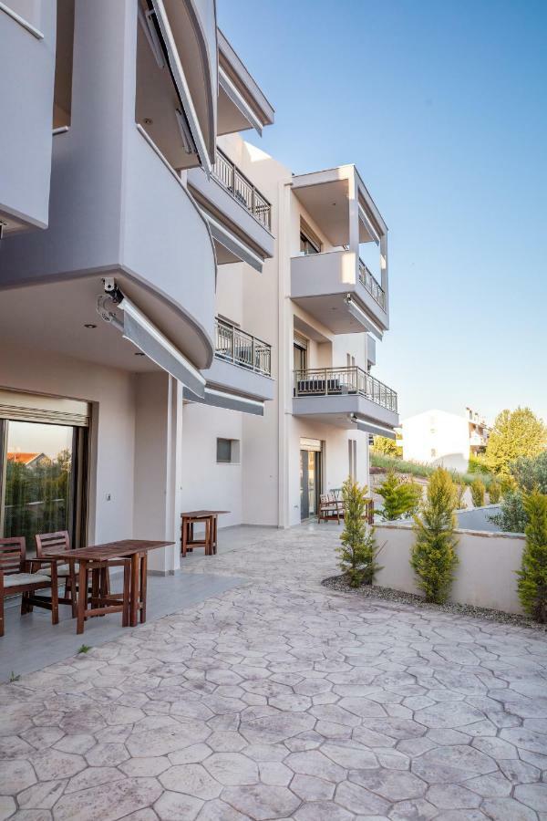 Royalty Suites Loft Nikiti  Exterior photo