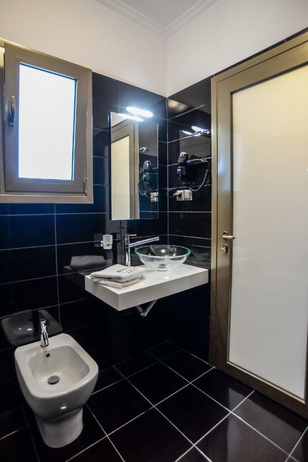 Royalty Suites Loft Nikiti  Exterior photo